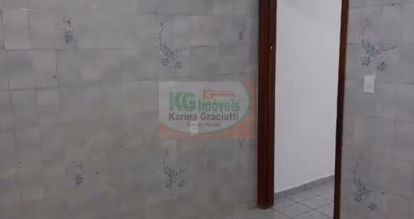 LINDO SOBRADO A VENDA POR R$689.000,00  | 4 DORMITÓRIOS   | 190M² | 2 VAGAS  | PARQUE CAPUAVA- SANTO ANDRÉ / SP