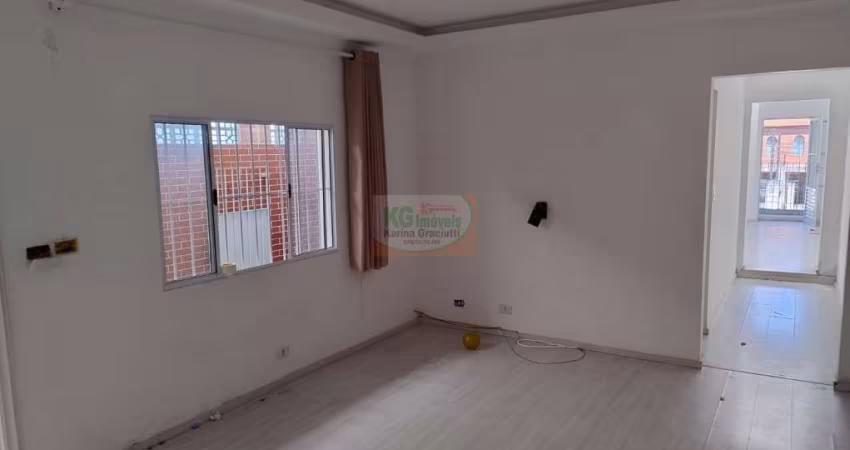 LINDA CASA A VENDA  POR R$675.000,00|  3 DORMITÓRIOS SENDO 2 SUÍTES  |  6 VAGAS DE GARAGEM  |   JARDIM DO ESTADIO - SANTO ANDRÉ / SP