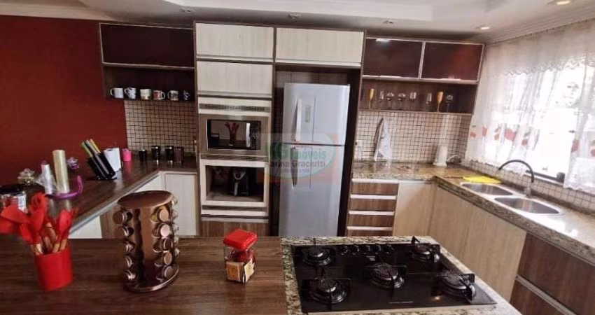 LINDA CASA A VENDA  POR R$640.000,00|  3 DORMITÓRIOS SENDO 1 SUÍTE   |  6 VAGAS DE GARAGEM  |   VILA GUARACIABA- SANTO ANDRÉ / SP