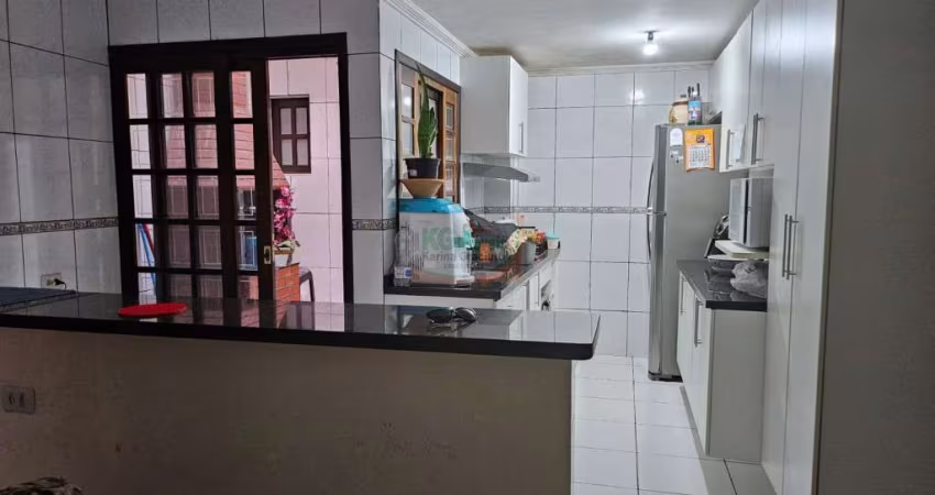 SOBRADO COM 3 DORMITÓRIOS SENDO 3 SUÍTES À VENDA POR R$319.148,99  -PARQUE BOTUJURU - SÃO BERNARDO DO CAMPO/SP