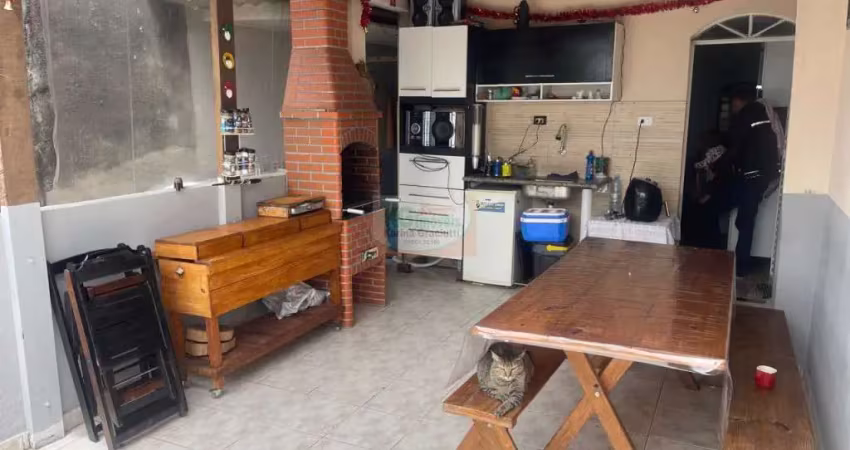 Lindo sobrado a venda por r$375.000,00  |  3 dormitórios sendo 1 suíte | 180m² | 2 vagas de garagem  |jardim  vila rica - santo andré / sp