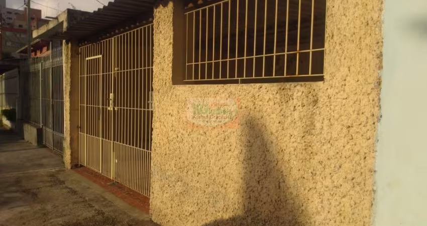 CASA TERREA COM 4 CASAS R$ 720.000,00 - A VENDA - PRÓX. PARQUE IPIRANGUINHA - VILA LEOPOLDINA - SANTO ANDRÉ/SP.