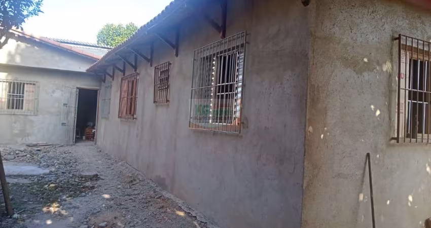 CASA TERREA R$ 192.000,00 / 2 DORMIRTÓRIOS SENDO 1 SUITE / 6 VAGAS DE GARAGEM / ITANHAÉM -SP