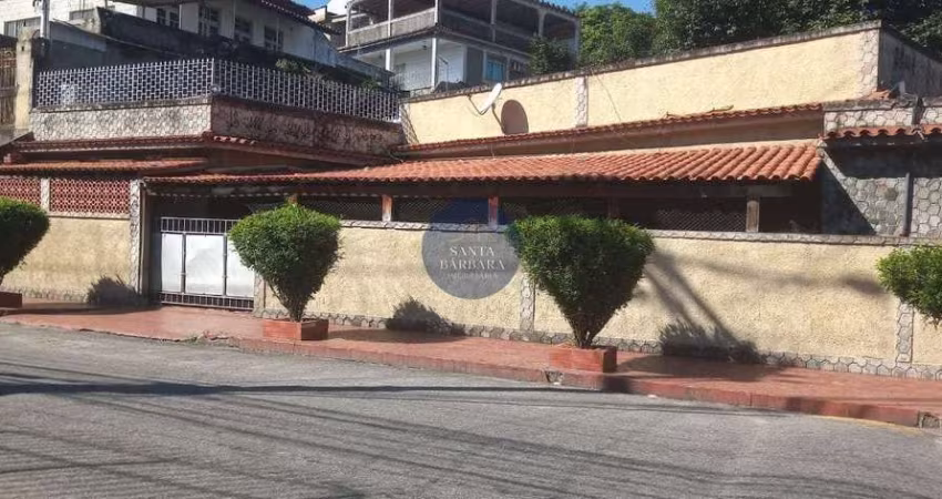 Casa com 3 dorms, Barreto, Niterói - R$ 630 mil, Cod: 2126