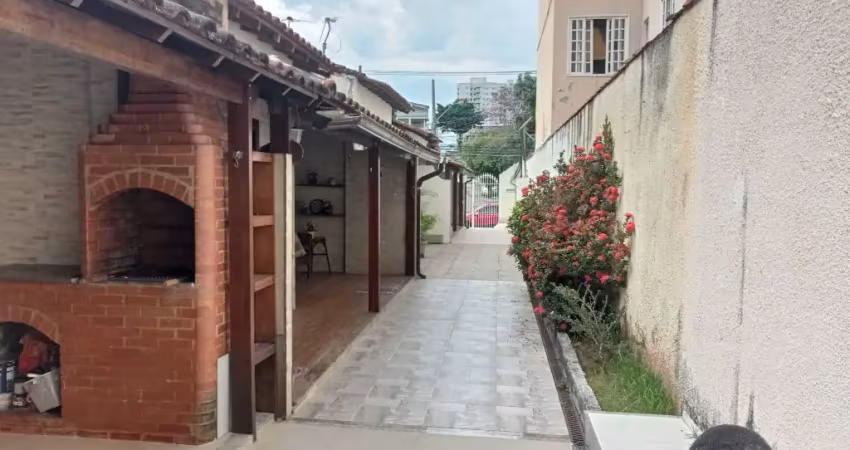 Vendo casa linear 02 quartos, bairro da Luz, Nova Iguaçu