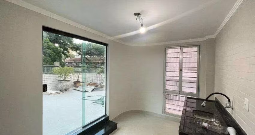Casa para Venda em Santos, Embaré, 4 dormitórios, 1 suíte, 4 banheiros, 3 vagas