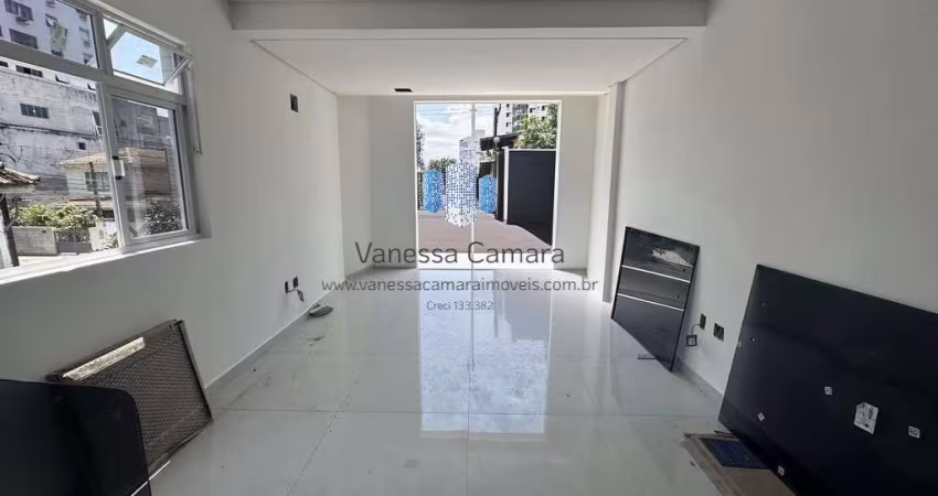 Casa para Venda em Santos, Embaré, 3 dormitórios, 2 suítes, 3 banheiros, 2 vagas
