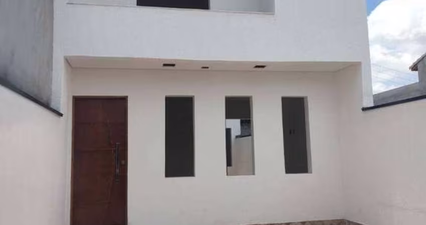 Vende-se Sobrado, 3 Dormitórios, 1 Suíte com Varanda, 2 Vagas, 125m² por R$ 650.000,00 - Jardim Cambuci, Mogi das Cruzes