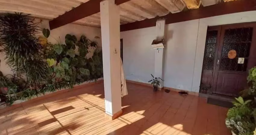 Casa com 4 quartos à venda no Jardim Santa Helena, Suzano 