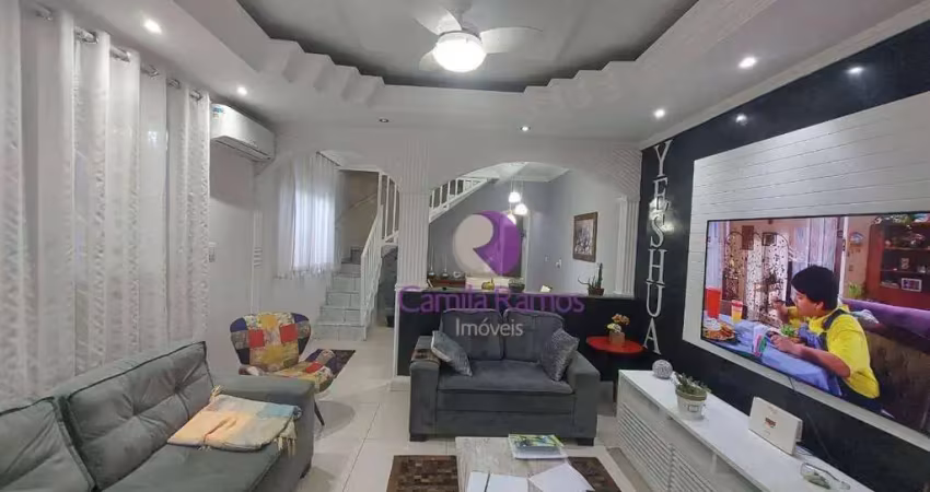 Sobrado com 2 dormitórios à venda, 187 m² por R$ 720.000,00 - Vila Urupês - Suzano/SP