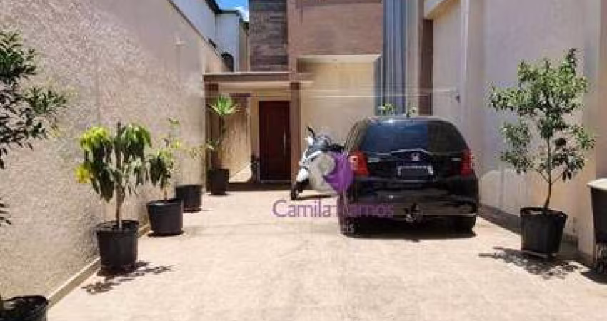 Sobrado com 2 dormitórios à venda, 88 m² por R$ 450.000,00 - Vila Figueira - Suzano/SP