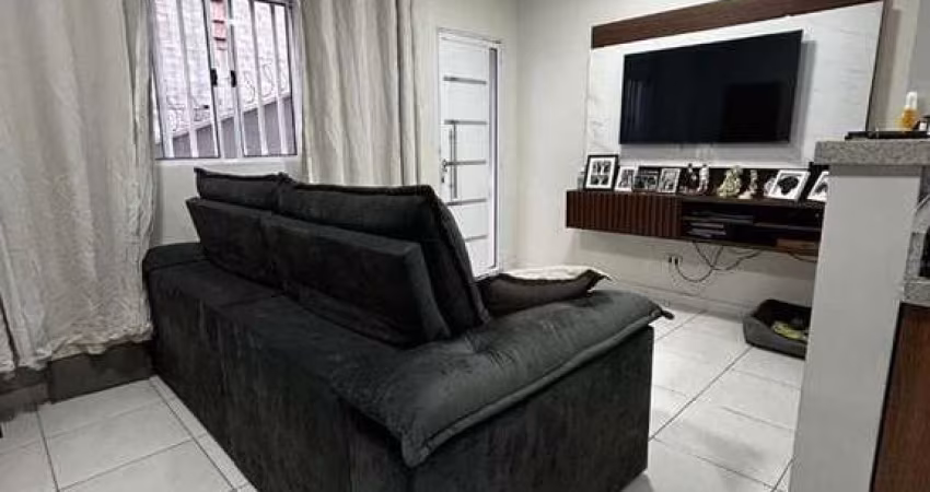 Sobrado com 2 dormitórios à venda, 71 m² por R$ 370.000,00 - Jardim São Pedro - Mogi das Cruzes/SP