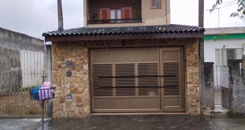 Sobrado com 3 dormitórios à venda, 164 m² por R$ 640.000,00 - Jardim Cacique - Suzano/SP