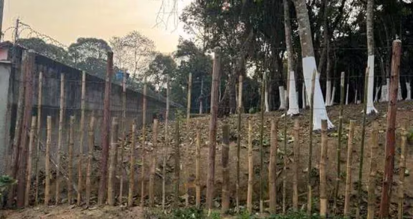 Terreno à venda no Parque Cerejeiras, Suzano 