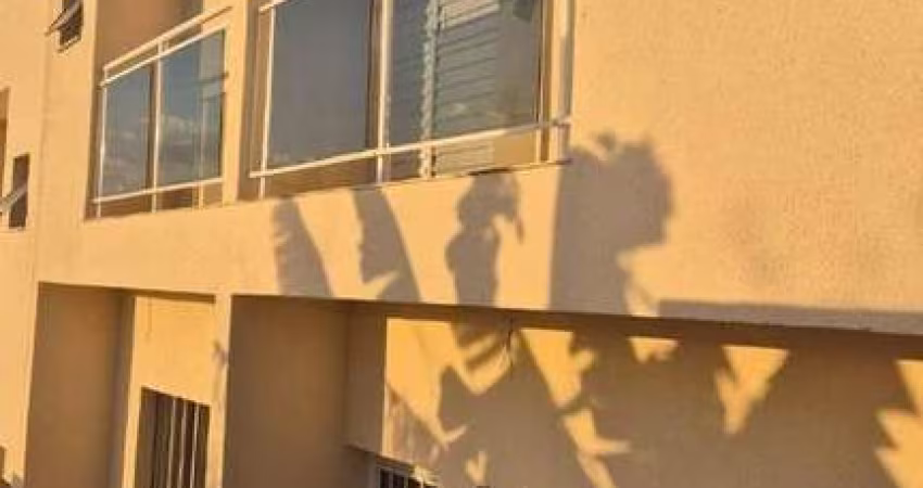 Sobrado com 2 dormitórios à venda, 83 m² por R$ 350.000,00 - Vila Amélia - Poá/SP
