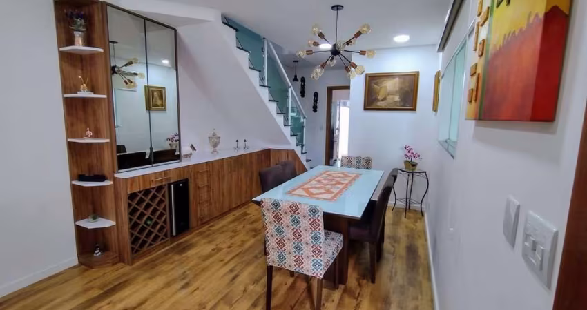 Sobrado com 3 dormitórios à venda, 128 m² por R$ 789.000,00 - Jardim Vitória - Suzano/SP