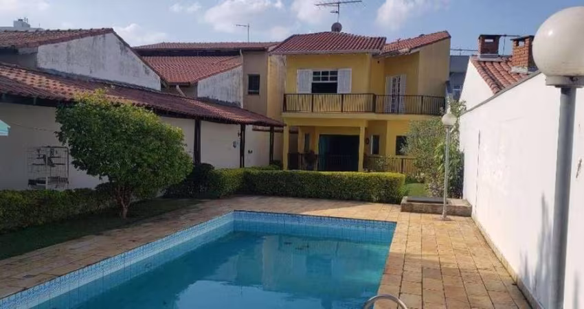 Sobrado com 4 dormitórios à venda, 450 m² por R$ 1.300.000,00 - Vila Paiva - Suzano/SP