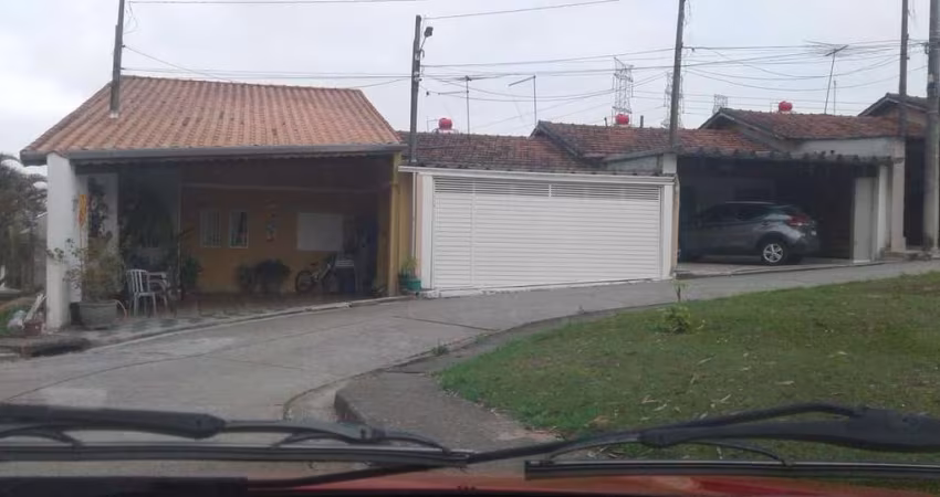 Casa com 2 dormitórios à venda, 50 m² por R$ 318.000 - Parque Morumbi - Mogi das Cruzes/SP