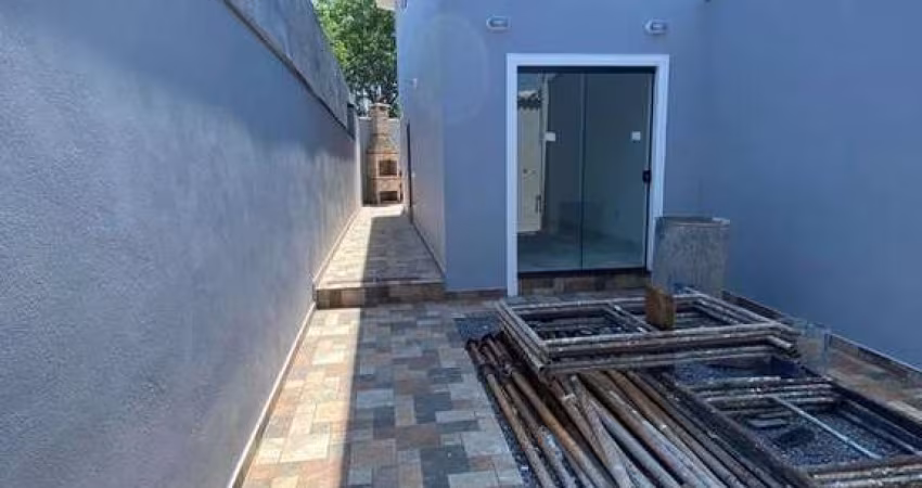 Sobrado com 2 dormitórios à venda, 72 m² por R$ 380.000,00 - Jardim Horto Do Ipê - Itaquaquecetuba/SP