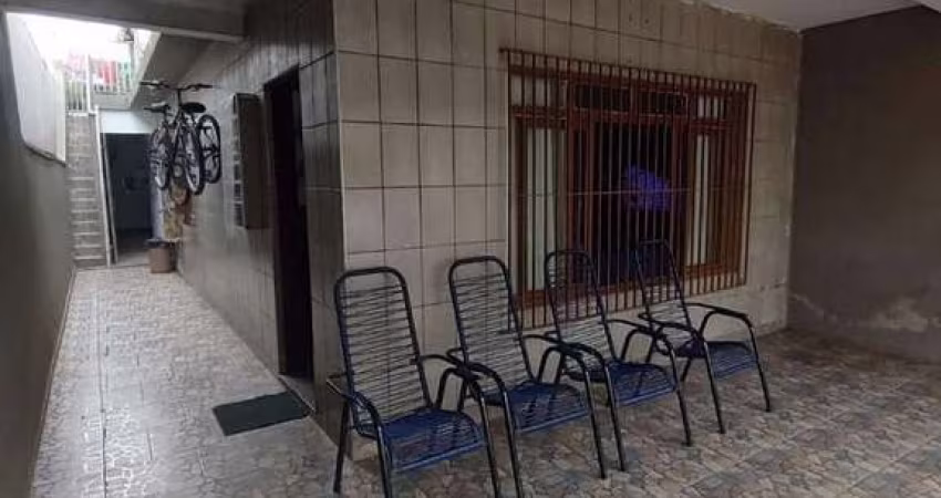 Sobrado com 3 dormitórios à venda, 192 m² por R$ 480.000 - Caxangá - Suzano/SP