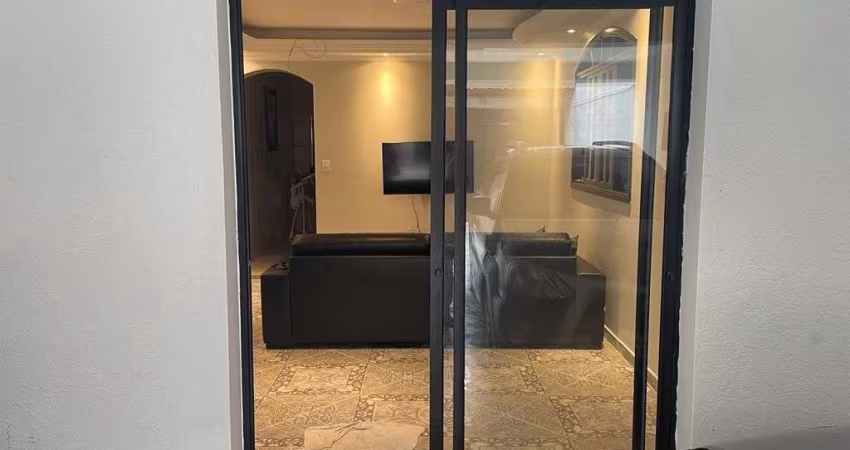 Sobrado com 3 dormitórios à venda, 240 m² por R$ 599.000,00 - Jardim Monte Cristo - Suzano/SP