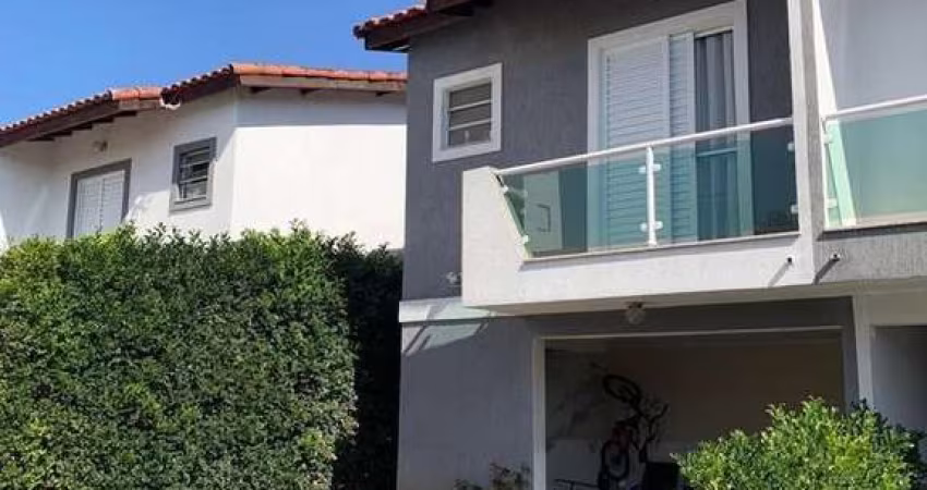 Sobrado com 3 dormitórios à venda, 138 m² por R$ 600.000 - Vila Correa - Ferraz de Vasconcelos/SP