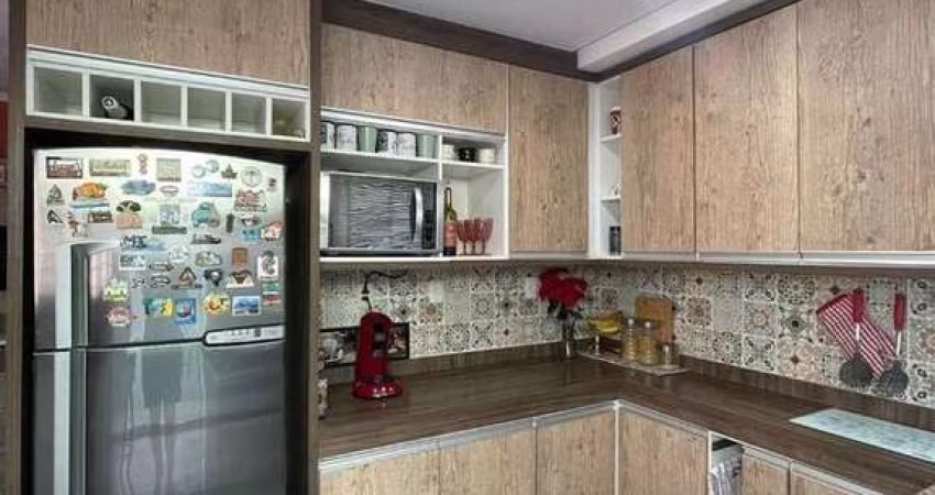 Sobrado com 2 dormitórios à venda, 65 m² por R$ 370.000 - Caxangá - Suzano/SP