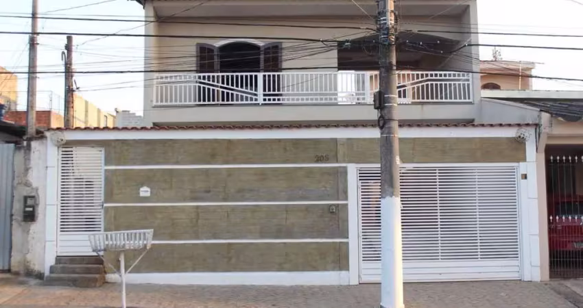 Sobrado com 4 dormitórios à venda, 290 m² por R$ 1.100.000,00 - Jardim Suzano - Suzano/SP