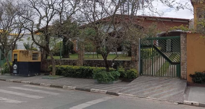 Casa com 3 dormitórios à venda, 286 m² por R$ 1.300.000,00 - Jardim Medina - Poá/SP