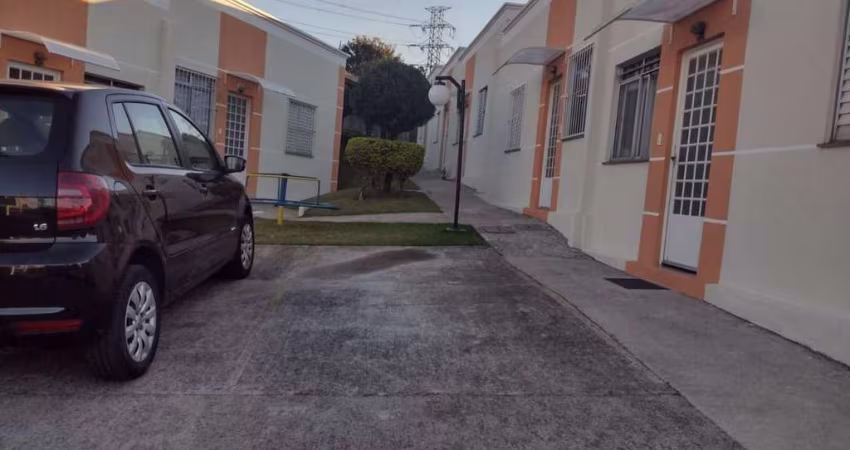 Casa à venda por R$ 220.000,00 - Vila Jundiaí - Mogi das Cruzes/SP