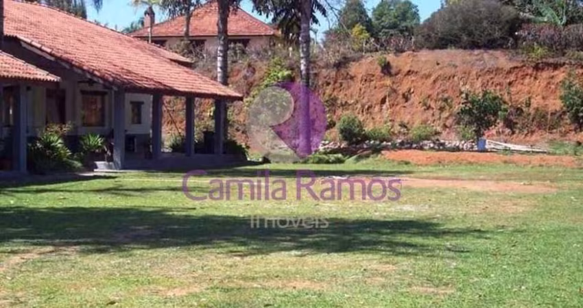 Chácara com 4 dormitórios à venda, 550 m² por R$ 900.000,00 - Ipelândia - Suzano/SP