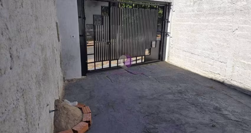 Casa com 2 quartos, Jardim Maragogipe - Itaquaquecetuba