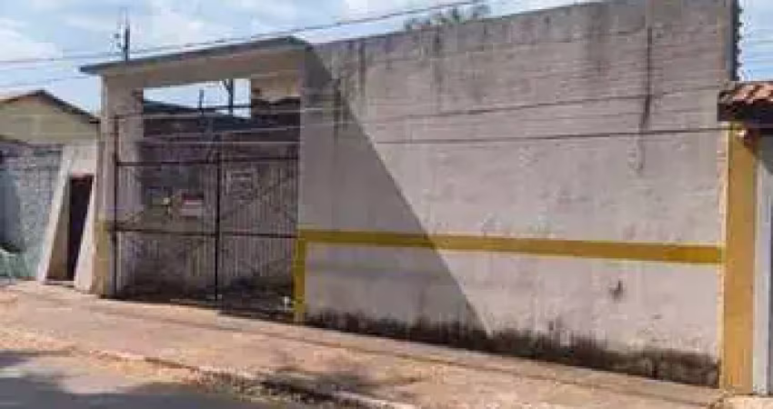 Terreno à venda no Jardim Medina, Poá 