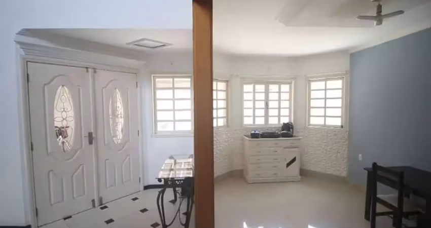 Casa com 3 quartos à venda no Jardim Fonte Áurea, Poá 