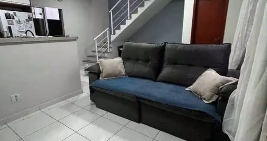 Sobrado com 2 dormitórios à venda, 71 m² por r$ 370.000,00 - jardim são pedro - mogi das cruzes/sp