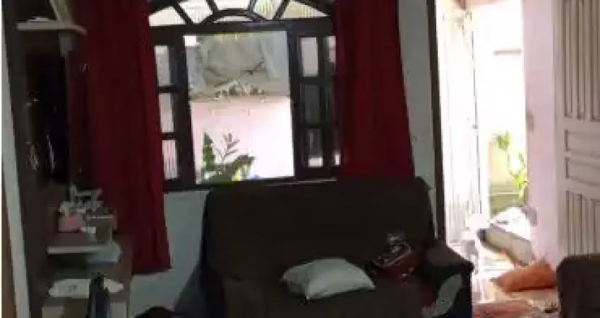 Vende-se casa em brodowski - sp - são 2 quartos com quintal - ótima localização