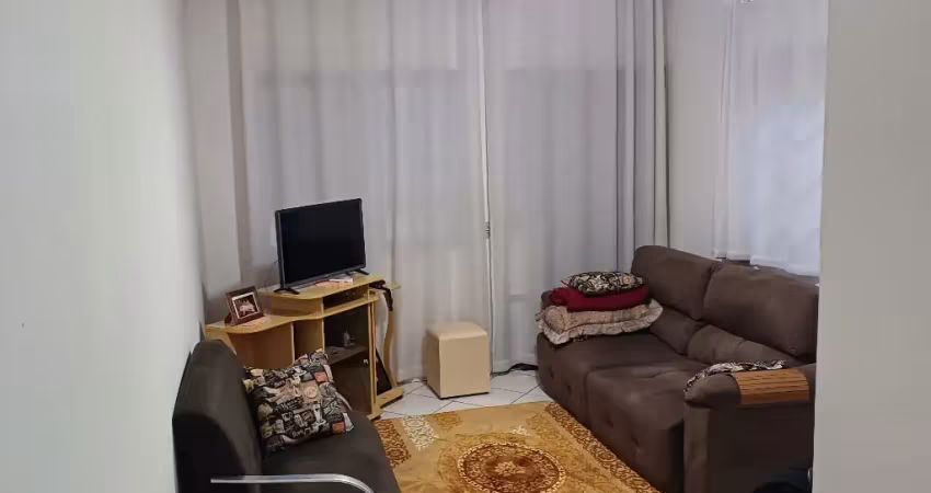 Sobrado individual com 3 dormitórios com suíte 2 vagas 'sobrado individual com ótima localização! a apenas 4 minutos do centro de itapevi e da estação de trem, próximo a escolas, creches, atacadistas