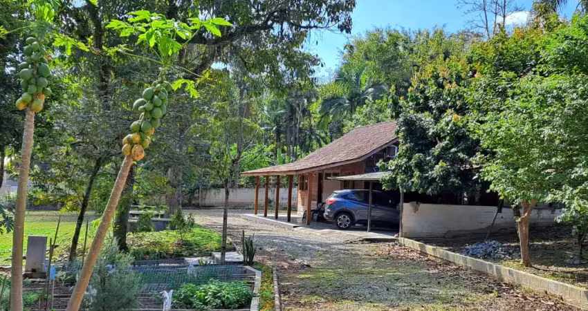 Belíssima Chacará na Itaipava