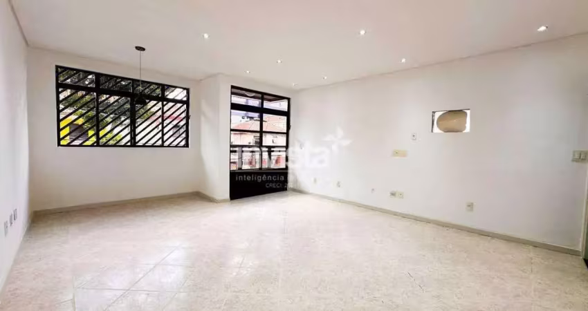 Casa à venda no bairro Embaré