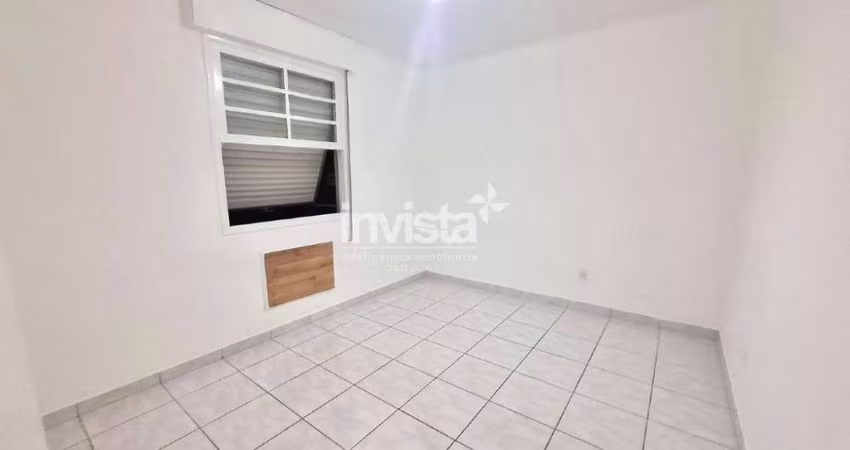 Apartamento de dois dormitórios amplos pertinho da Praia do Boqueirão em Santos