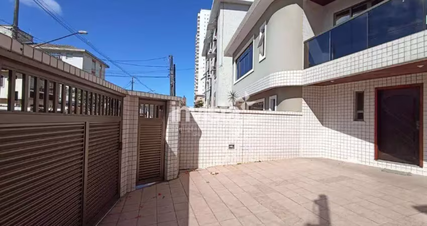 Casa sobreposta alta para alugar com 3 suítes no bairro da ponta da praia em santos