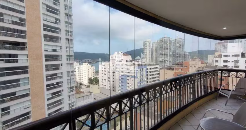 Apartamento de 3 quartos sendo 1 suíte no bairro da ponta da praia em santos!