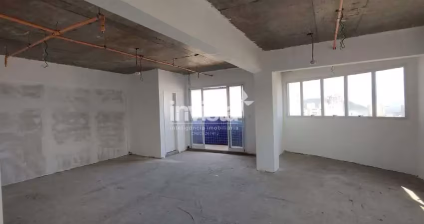 Sala comercial em prédio novo no bairro da ponta da praia em santos!