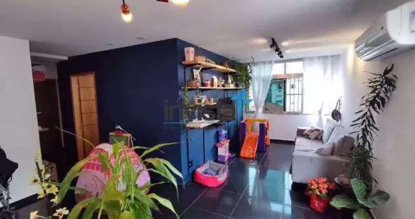 Comprar apartamento com 2 quartos no embaré em santos.