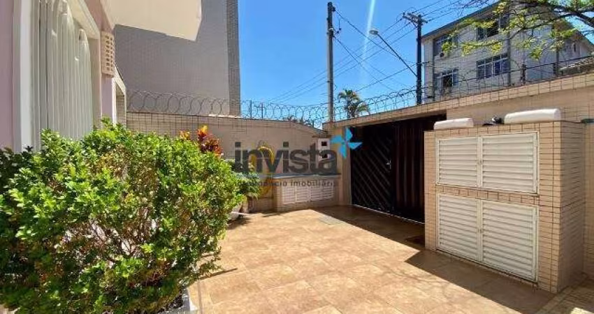 Casa Geminada à venda no bairro Ponta da Praia