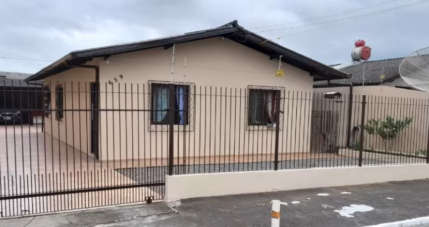 Casa com 3 quartos no bairro São Vicente em Itajaí