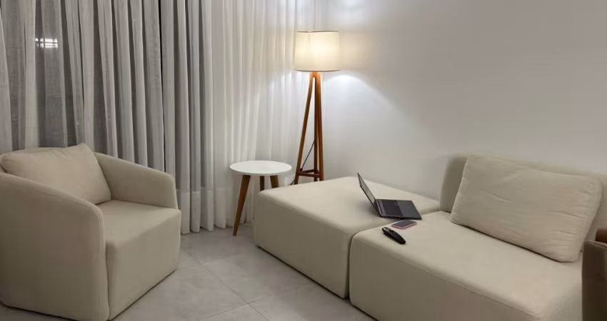 Apartamento com 3 quartos sendo 1 suíte na Vila Operária em Itajaí