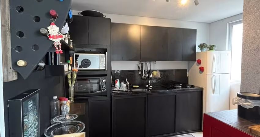 Apartamento com 2 Suítes, Fazenda - Itajaí