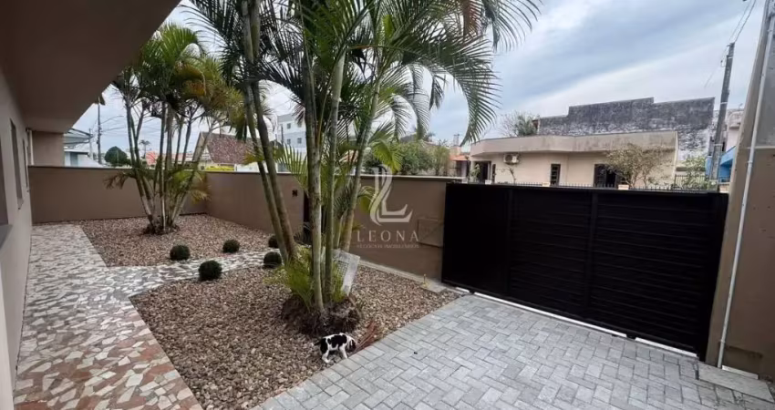 Casa com 2 quartos para alugar no Centro, Navegantes 
