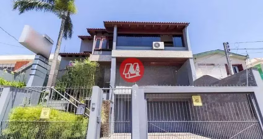 Casa com 3 quartos para alugar na Vila Jardim, Porto Alegre 